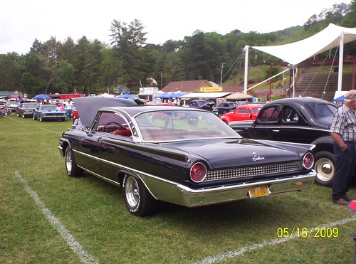 1961 Ford Starliner