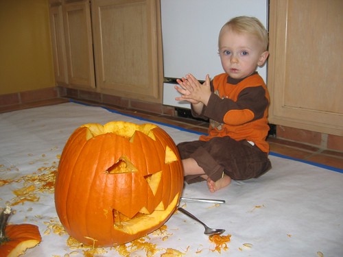 Clapping for the pumpkin