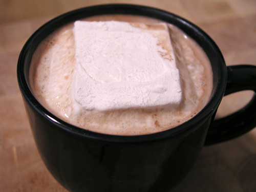 homemade marshmallows by robayre.