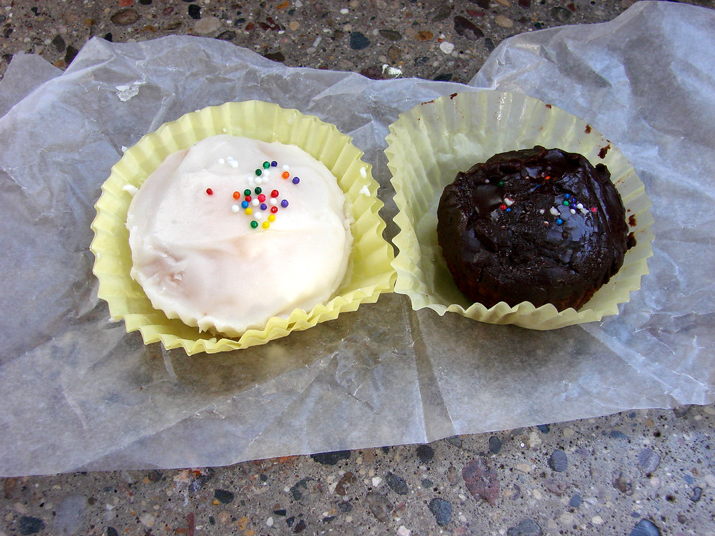 Chocolate and Vanilla Cupcake from the Treats Truck