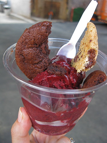 Blueberry Ginrer Sorbet with cookie pieces from CoolHaus