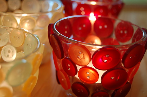 Red button candle holder
