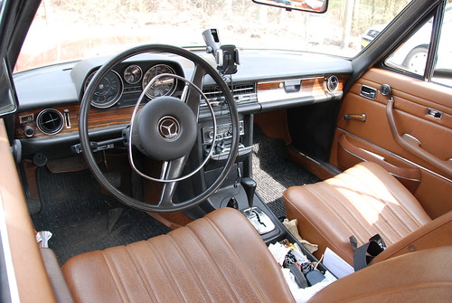 Mercedes meetanddrive W114250C interior by Michiel2005