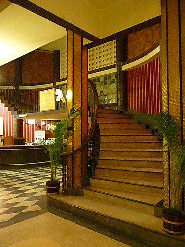 Ghost Walk: The Atlanta Hotel, Bangkok - #6 (The Stairs).