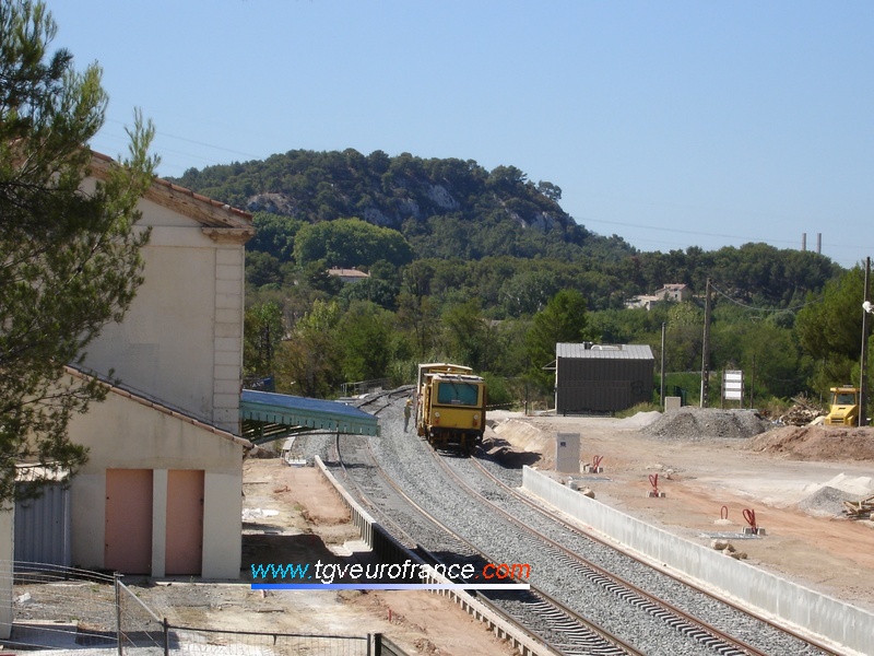 Travaux de doublement de la voie en gare de Simiane sur la ligne Aix - Marseille