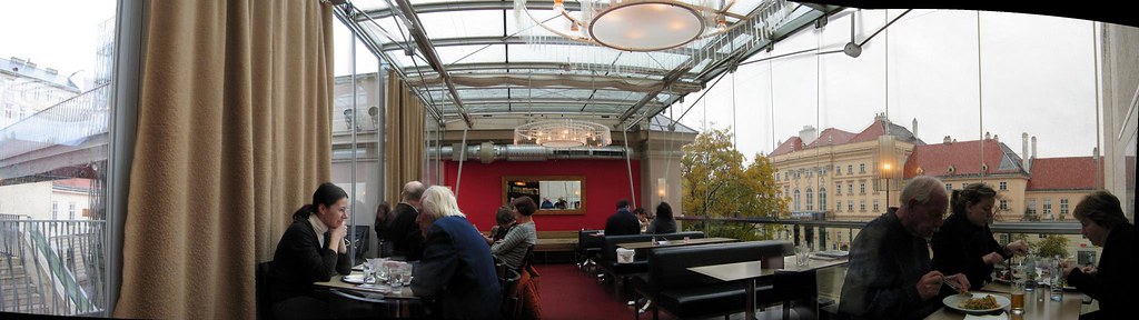 Nice Cafe in Leopold Museum, Cafe Leopold