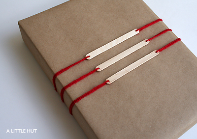 A Little Hut - Patricia Zapata: gift tag no. 3 - popsicle sticks