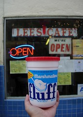 Fluff Lee's Cafe