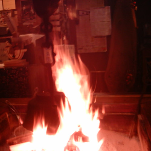 【写真】Fire in the fireplace [ Narai-juku / Nagano ]