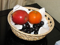 קערת פירות במלון בטיוואן