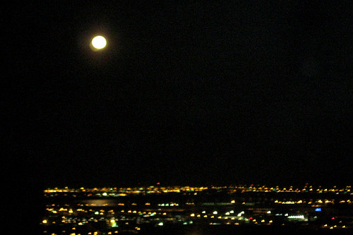 montreal moon rising
