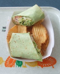 Veggie wrap and "frips"