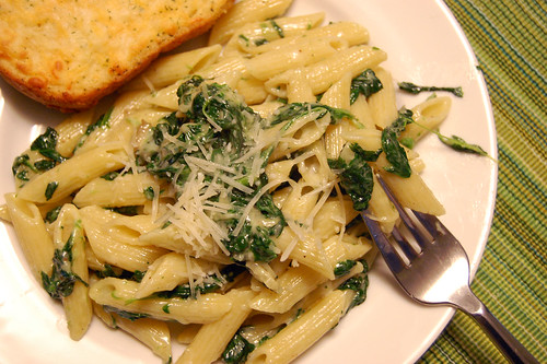 Penne Rigate with Spinach Garlic Cream Sauce