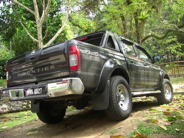 black nature leaves truck nissan diesel pickup malaysia kuala 2008 kl frontier lumpur