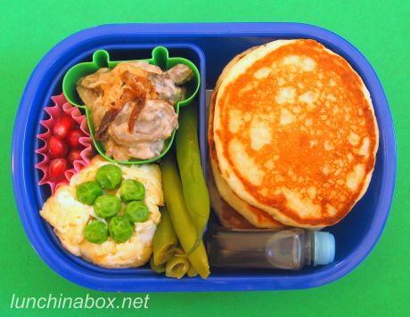 Mini pancake lunch for preschooler