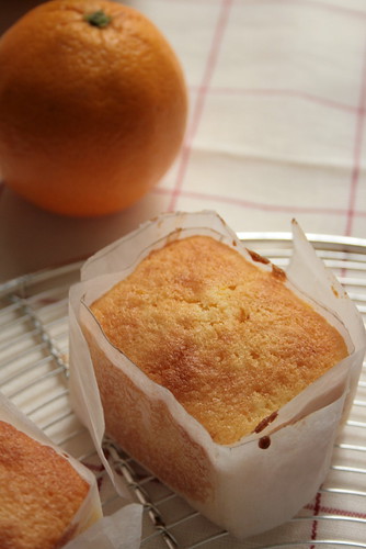 orange marmelade muffin