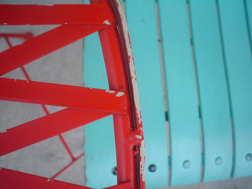 Red table Blue chair
