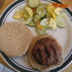Pork Burger & Veggy Salad
