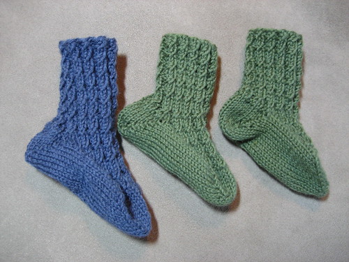 Cable Rib Baby Socks