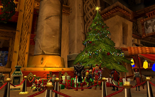 The Annual Looting of the Winter Veil Presents