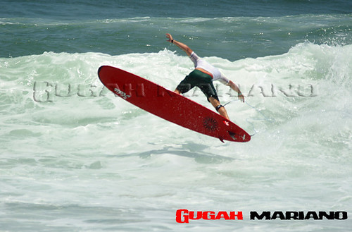 2117436487 77a145fc26 Aereo en longboard  Marketing Digital Surfing Agencia