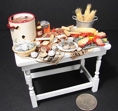 Crab & Seafood Table 1:12 Scale Dollhouse Miniature