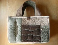 MIST Handbag 3 - front par PatchworkPottery