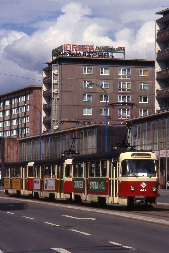 : Chemnitz Tatra T4 3-car set led by no 449, Linie 5,  June 1993