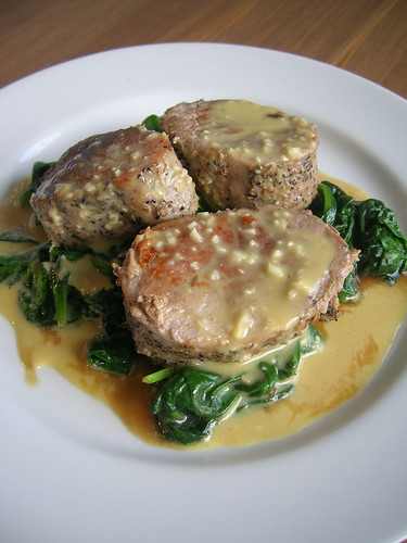 Pork Tenderloin with garlic orange vineagarette and sauteed spinach