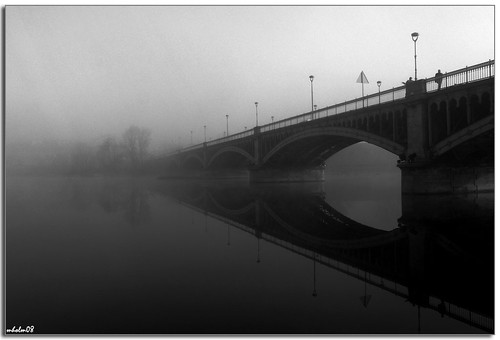 salamanca, el río, el puente y la niebla