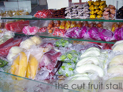 cut fruit stall