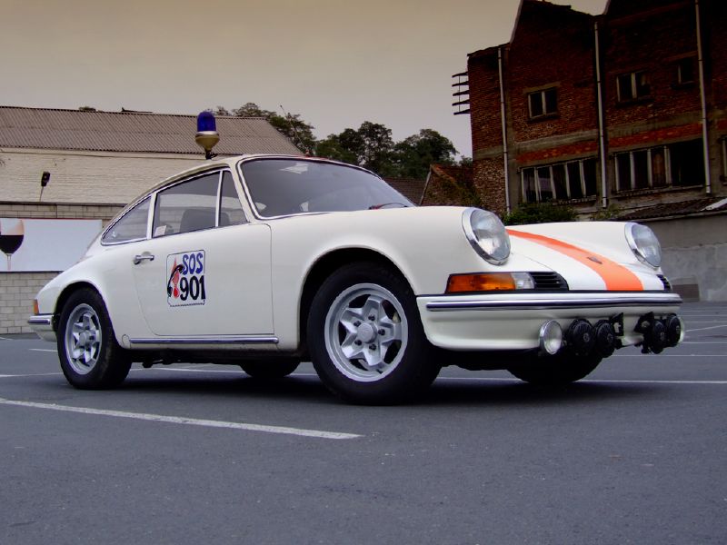 Porsche 911 E du Service Historique de la Police Police f d rale 