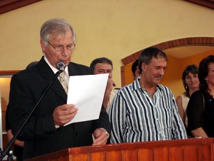 Enrique Baum Int. de Pampayasta bridando su discurso