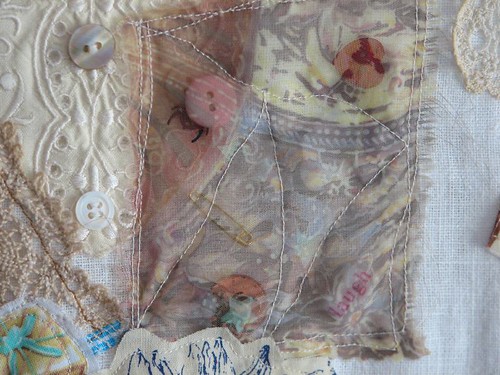 organza pocket with buttons and safety pins