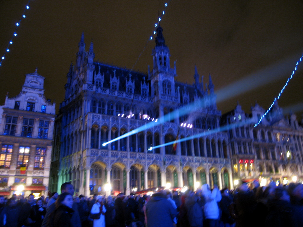 Maison du Roi - providing spotlights to Town Hall