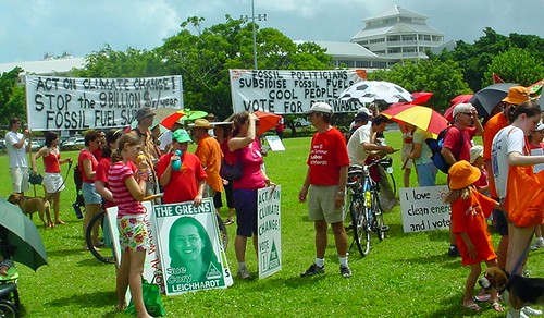 Walk Against Warming Cairns 2007 / photo #9