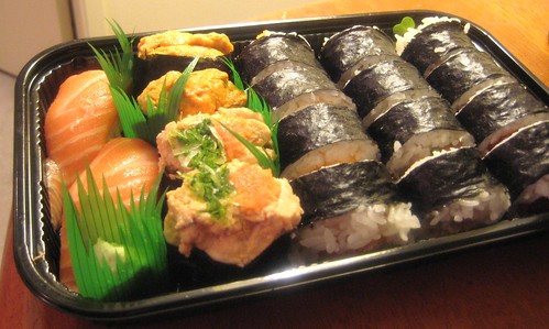 壽司 Sushi & Rolls (US$27.50)