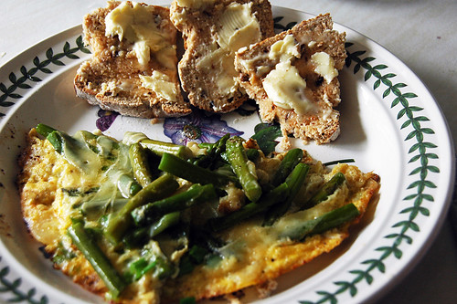 asparagus omelette and home made soda bread