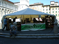 mercatino in piazza