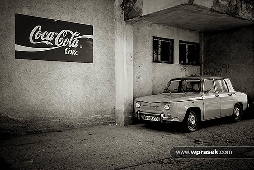 Trabant erh Dacia 1100 meets Coca Cola by wprasek