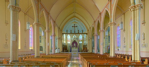 Sainte Genevieve Roman Catholic Church, in Sainte Genevieve, Missouri, USA - nave wide