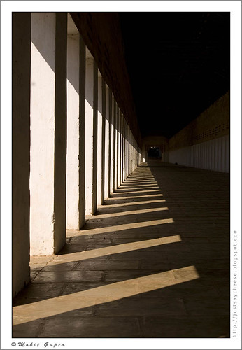 The corridor at Shwezigon