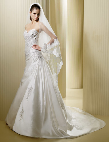 Luxurious wedding dresses with embroidery.