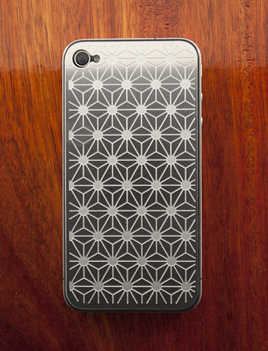 LUXE PLATES FOR iPHONE