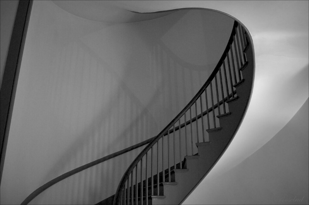 Shaker staircase 2 ©2007 RosebudPenfold