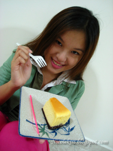 eating cheesecake