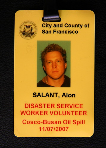 oil spill  cleanup volunteer