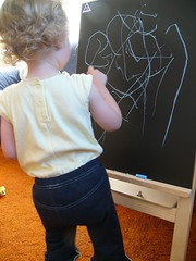 20080123g Kat draws on the blackboard