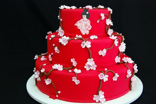 Wedding Cake Japanese Style by Gustavo Boaventura