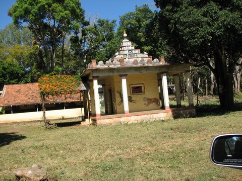 K gudi temple near JLR